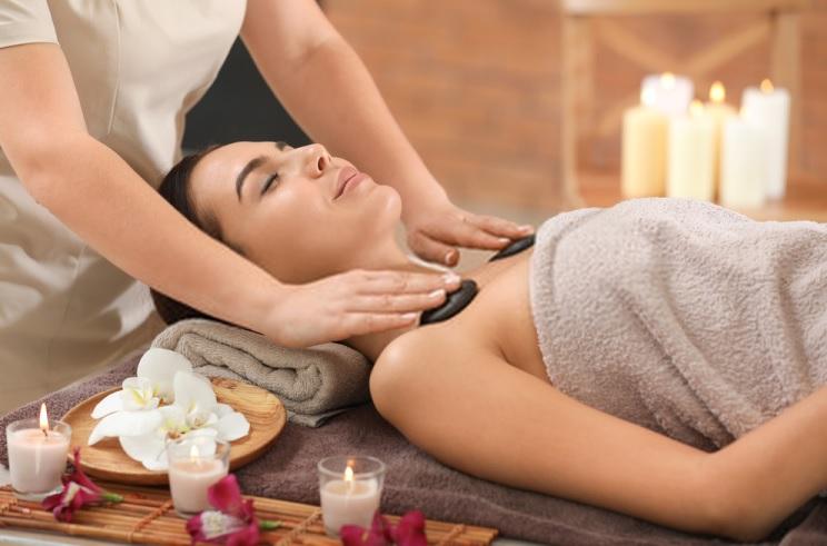 Cảnh báo các nguy cơ viêm nhiễm và tổn thương khi massage yoni tại cơ sở kém chất lượng